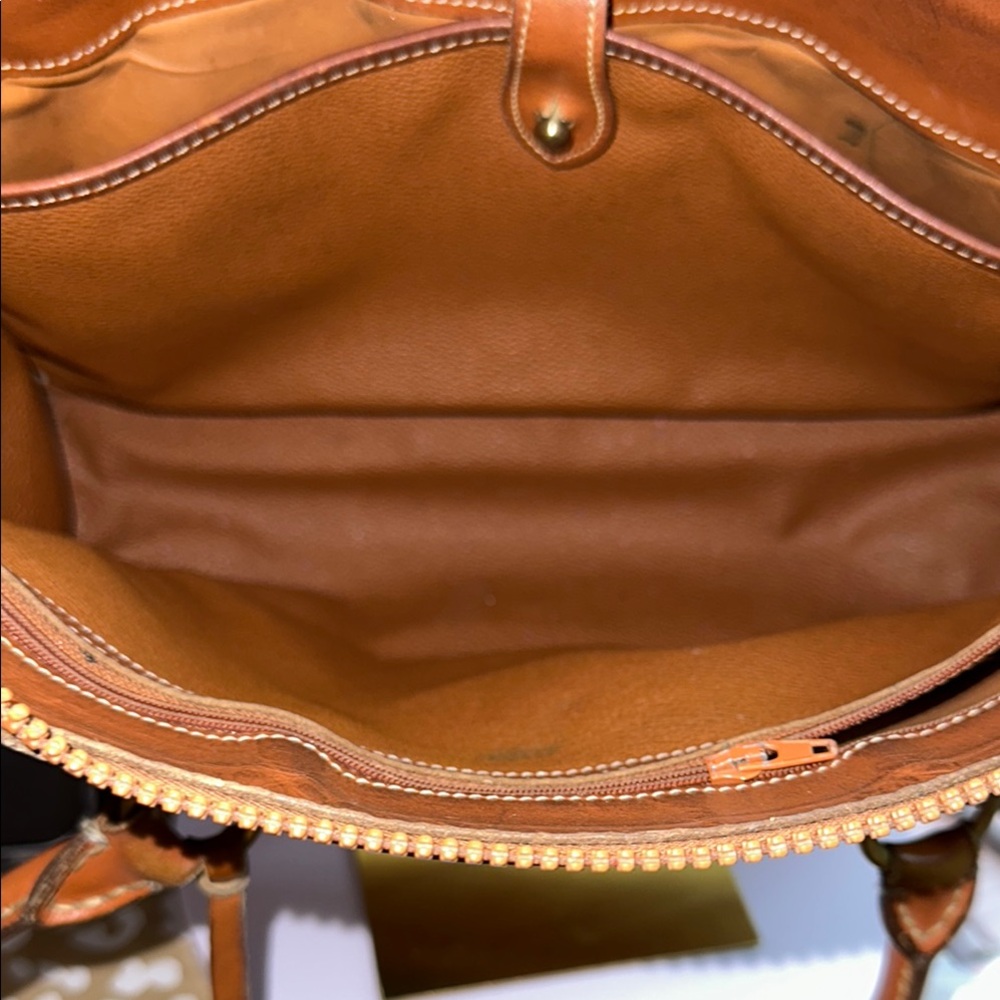 Dooney & Bourke All Weather Leather Small Essex Satchel Black & British Tan R26 - Picture 6 of 17